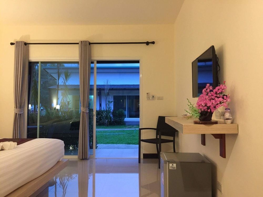 Maleesirin Oldtown Resort 란타섬 외부 사진