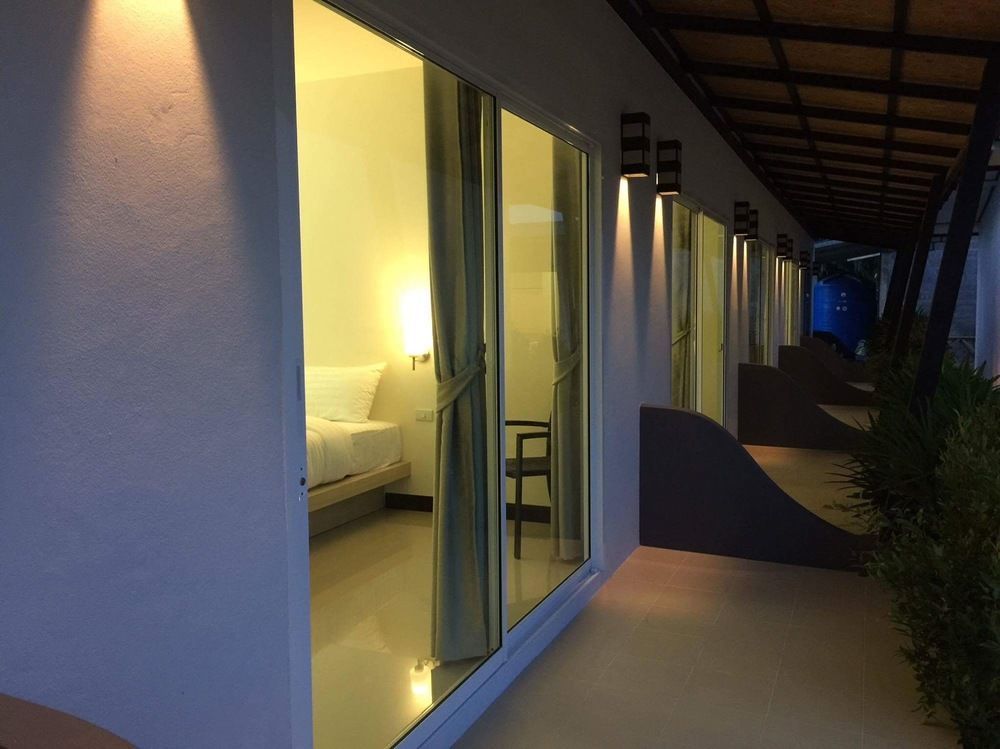 Maleesirin Oldtown Resort 란타섬 외부 사진